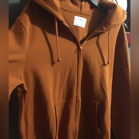 OLD NAVY BURNT ORANGE SWEATSHIRT - Picture 2 of 8
